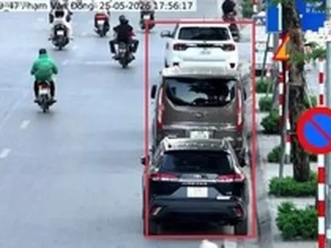 Công an Hà Nội thí điểm dùng UAV giám sát trật tự đô thị