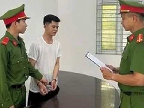 Bắt tạm giam nhân viên thu ngân Đỗ Phú Tâm SN 1999