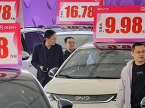 Lãi 5.000 nhân dân tệ một chiếc xe: phép tính phía sau cuộc chiến giá xe điện Trung Quốc và lý do nó không thể kéo dài