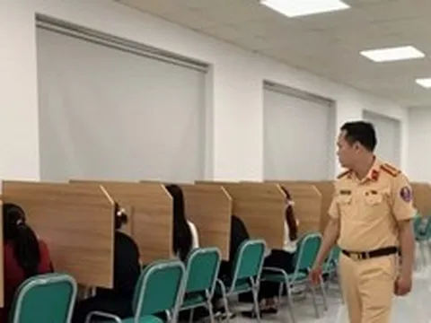 Đề xuất tăng gần 2 lần số lượng câu hỏi lý thuyết trong sát hạch lái xe