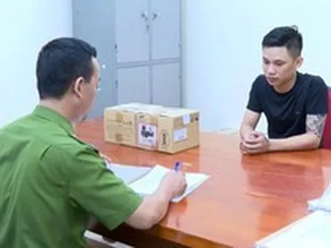 Bắt giữ công nhân Vũ Huy Tùng SN 2002