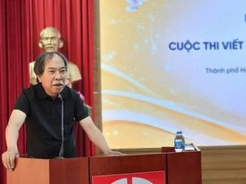 Cuộc thi viết "Trang sách và Mái trường": Giải đặc biệt lên đến 100 triệu đồng
