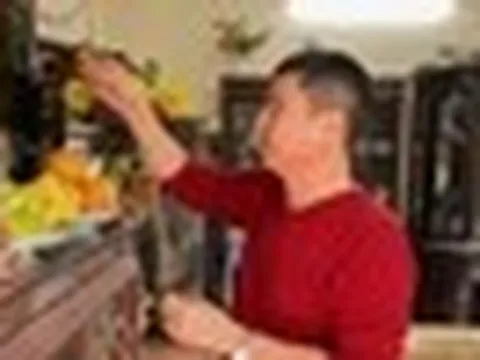 NSƯT Chí Trung: "Thiên hạ xin cầu nguyện cho tôi qua khỏi căn bệnh lạ"