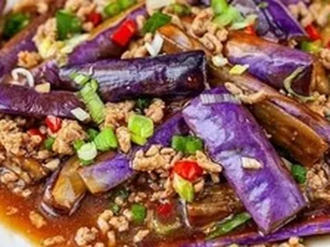 "Danh sách đen" 5 loại rau củ người tiêu hóa yếu chớ dại ăn nhiều, dạ dày không chịu nổi!