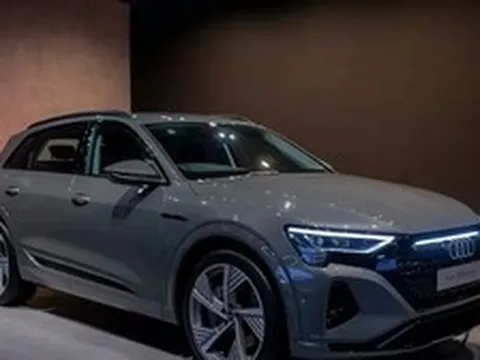 Triệu hồi hai mẫu xe điện Audi tại Việt Nam