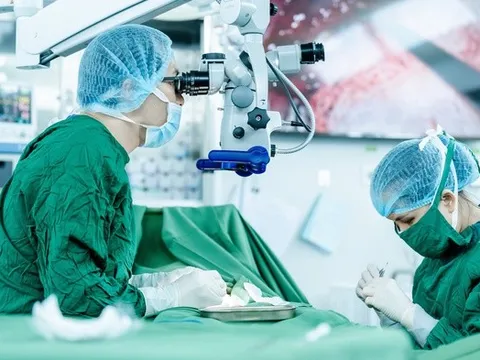 7 năm đi tìm tiếng khóc trẻ thơ và kỳ tích của cặp vợ chồng ở Hưng Yên