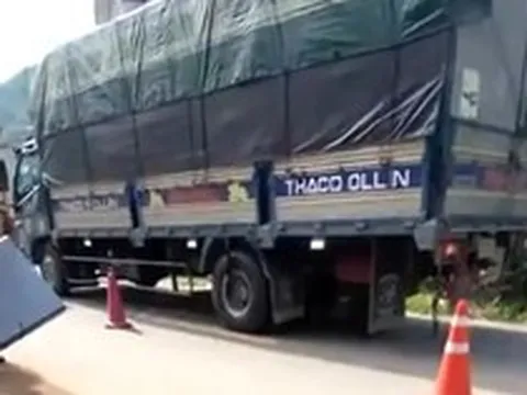 Va chạm với ô tô, 2 cháu nhỏ tử vong ở Phú Thọ: Nạn nhân là chị em ruột, đang về nhà bà ngoại chơi