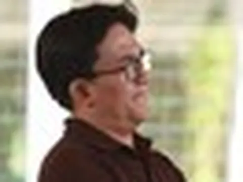 Nam NSƯT bật khóc nói thẳng: "Tôi không muốn làm chương trình này nữa, không thể chịu nổi"
