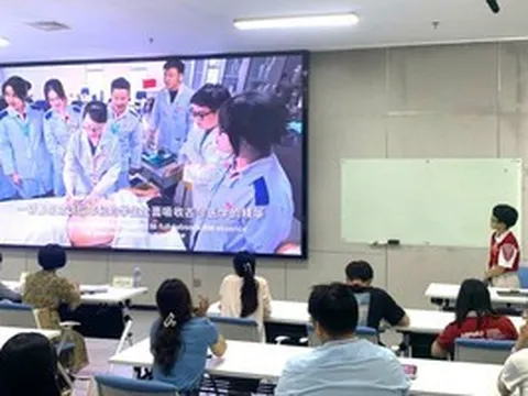 Sinh viên Việt Nam giành huy chương vàng cuộc thi Kỹ năng nghề Y học cổ truyền Việt - Trung