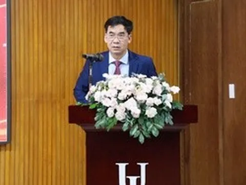 TS Lê Trường Sơn giữ thêm cương vị Bí thư Đảng ủy Trường ĐH Luật TPHCM