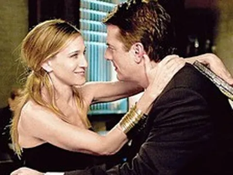 Xem phim "Sex and the City", tôi nhận ra mình đã yêu theo 1 cách rất nguy hiểm: Giờ mới hiểu vì sao luôn tổn thương