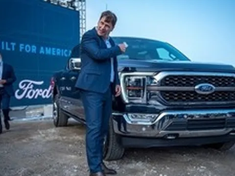 Bài học xương máu khi ảo tưởng sức mạnh trí tuệ nhân tạo: Ford tuyển dụng lại các kỹ sư giàu kinh nghiệm sau khi trí tuệ nhân tạo không đạt kỳ vọng
