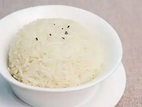 Không phải dầu mỡ hay đường: Tạp chí Y khoa chỉ ra 3 thói quen ăn uống âm thầm tăng nguy cơ tử vong, nhiều người Việt cũng mắc phải