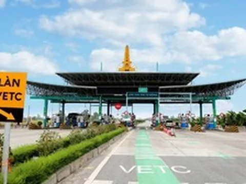 NÓNG: VETC quyết định tạm dừng thu phí Ví điện tử 6.600 đồng/tháng