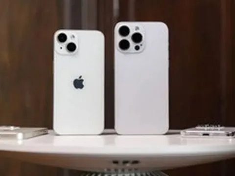 Mẫu iPhone giảm giá chưa từng có, đáng mua hiện tại