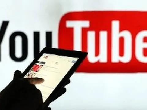 YouTube, TikTok “áp đảo” Netflix, FPT Play trong cuộc đua giành thời gian xem của người Việt