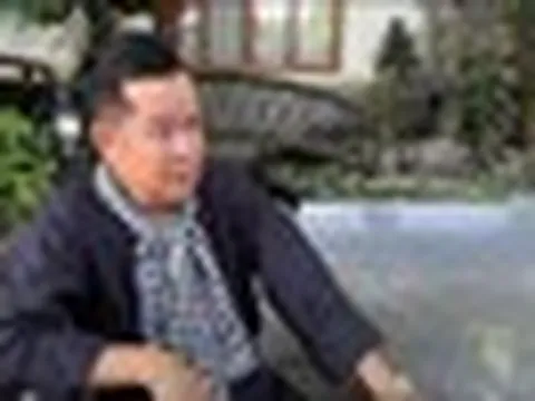 Nam NSND đình đám bỏ TP.HCM về bán cà phê, đồ ăn sáng ở đường Nguyễn Trung Trực, An Giang