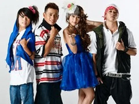 Dàn sao 'Bước nhảy xì tin' sau 17 năm: Người đóng phim trăm tỷ, người bỏ showbiz