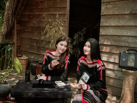 Hai nàng hậu Phương Nhi, Ngọc Thảo trải nghiệm lối sống cà phê Trung Nguyên Legend