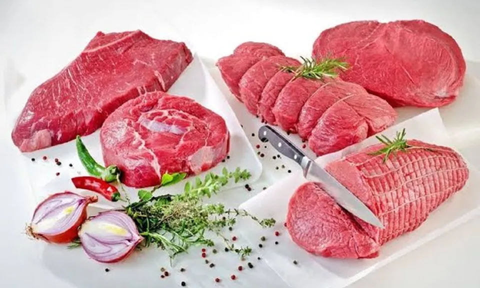 Mua thịt bò, đừng chỉ nhìn màu: Người "sành ăn" nhìn điều này
